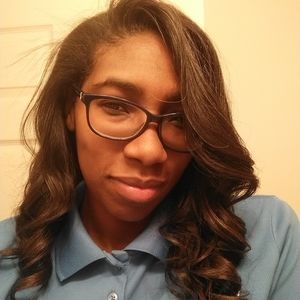 Meet your Posher, Dezaree